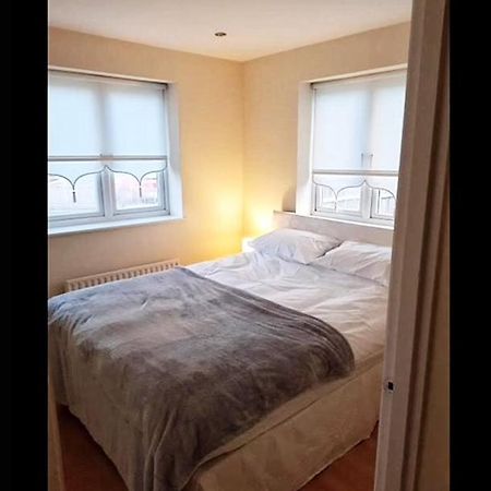 Pinfold Court Apartments Knowsley Εξωτερικό φωτογραφία